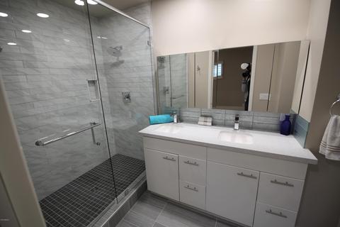 1408 E Berridge Ln, Phoenix, AZ 85014 photo 11