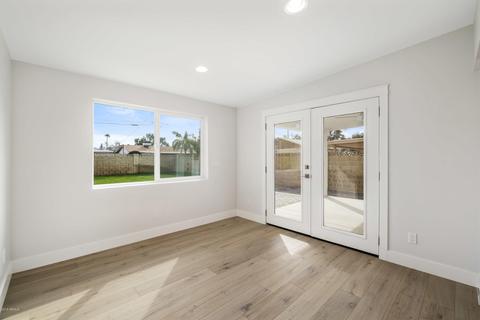 3109 N 41st Pl, Phoenix, AZ 85018 photo 10
