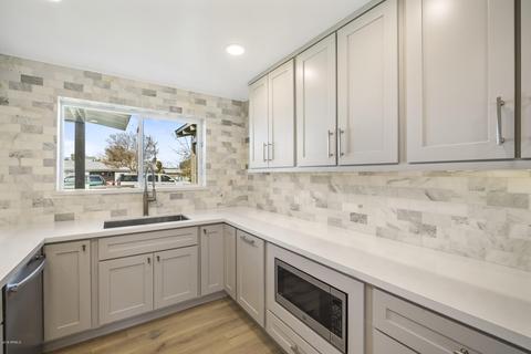 3109 N 41st Pl, Phoenix, AZ 85018 photo 7