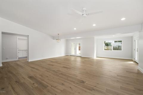3109 N 41st Pl, Phoenix, AZ 85018 photo 9
