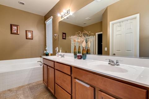 5911 S 27th Ln, Phoenix, AZ 85041 photo 17