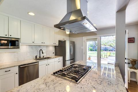 2733 E Clarendon Ave, Phoenix, AZ 85016 photo 7