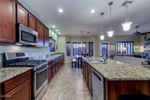 2806 E Trigger Way, Gilbert, AZ 85297 photo 23