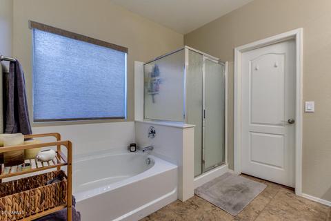 2806 E Trigger Way, Gilbert, AZ 85297 photo 32