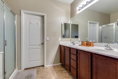 2806 E Trigger Way, Gilbert, AZ 85297 photo 31