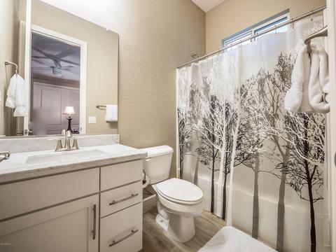 2918 E Minnezona Ave, Phoenix, AZ 85016 photo 8