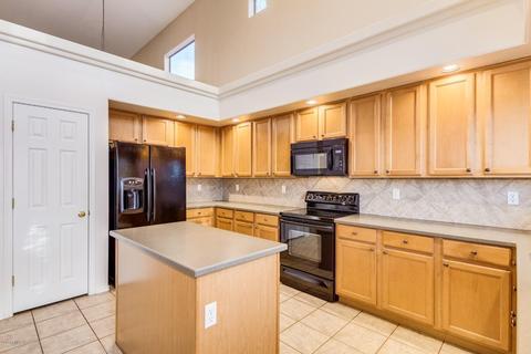 2016 S 80th Ln, Phoenix, AZ 85043 photo 16