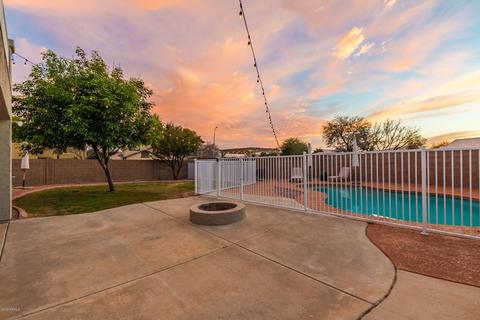 2016 S 80th Ln, Phoenix, AZ 85043 photo 9