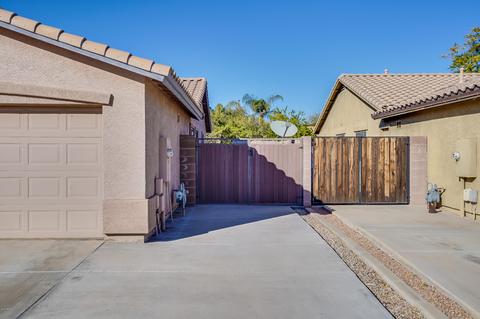 2422 E Pony Ln, Gilbert, AZ 85295 photo 4