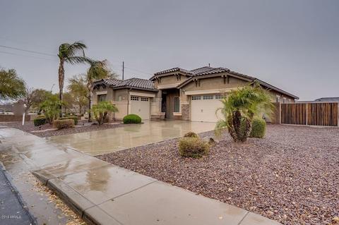 2438 E Carob Dr, Gilbert, AZ 85298 photo 3