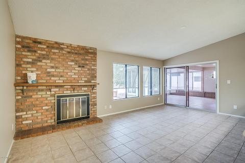 4821 E Ute Cir, Phoenix, AZ 85044 photo 8