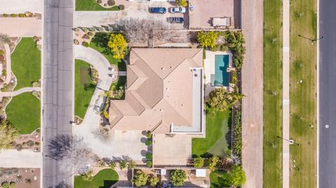3037 E Robin Ln, Gilbert, AZ 85296 photo 9