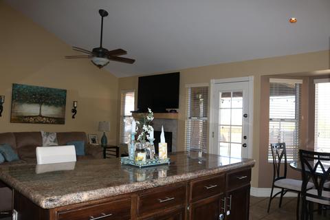 4052 N Ranier --, Mesa, AZ 85215 photo 10