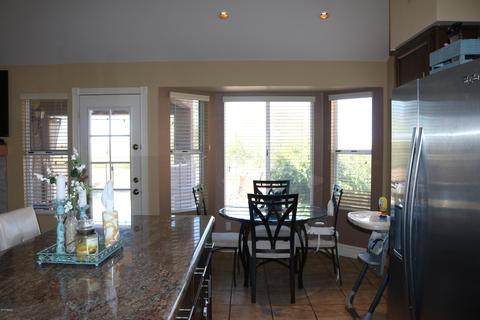 4052 N Ranier --, Mesa, AZ 85215 photo 9