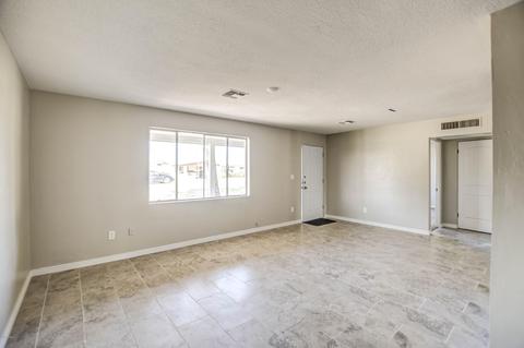 4713 N 40th Dr, Phoenix, AZ 85019 photo 5
