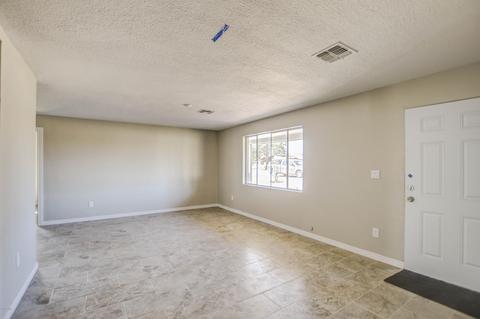 4713 N 40th Dr, Phoenix, AZ 85019 photo 8