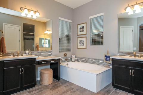 4519 E Skousen St, Gilbert, AZ 85295 photo 7