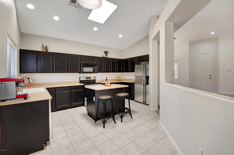 3250 E Maldonado Dr, Phoenix, AZ 85042 photo 4