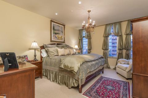 2402 Esplanade Ln #701, Phoenix, AZ 85016 photo 18