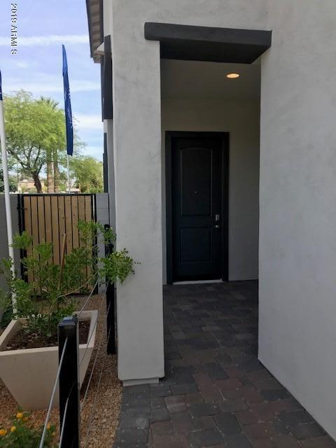 3047 N 37th Pl, Phoenix, AZ 85018 photo 3