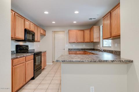 2849 E Bart St, Gilbert, AZ 85295 photo 8
