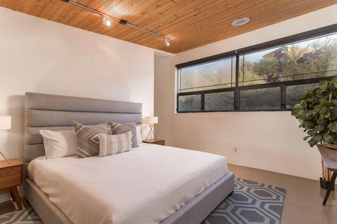 3725 E Mountain View Rd, Phoenix, AZ 85028 photo 16