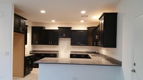 239 N 69th Pl, Mesa, AZ 85207 photo 2