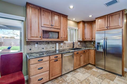 4411 N 28th Pl, Phoenix, AZ 85016 photo 13