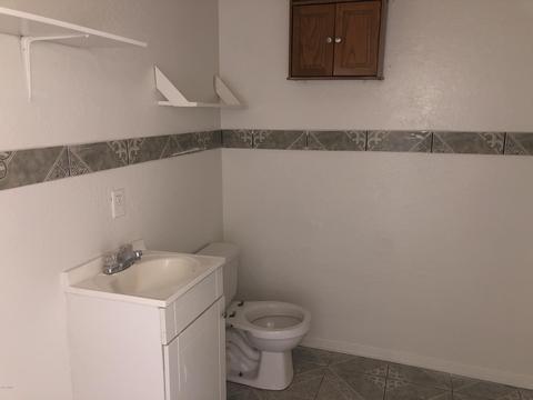 2902 N 63rd Dr, Phoenix, AZ 85033 photo 24