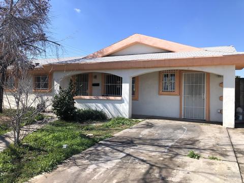 2902 N 63rd Dr, Phoenix, AZ 85033 photo 1
