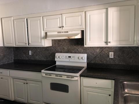 2902 N 63rd Dr, Phoenix, AZ 85033 photo 3