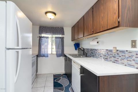 1014 E Redfield Rd, Tempe, AZ 85283 photo 6