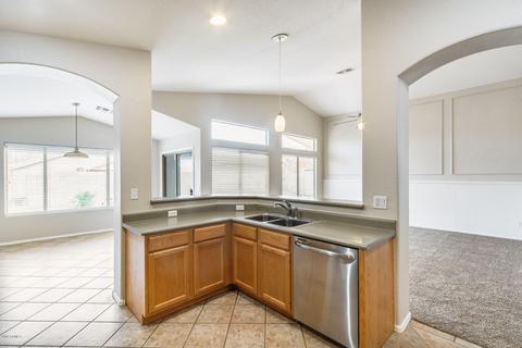 1062 E Baylor Ln, Gilbert, AZ 85296 photo 13