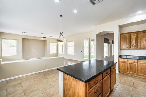 6671 S Crestview Dr, Gilbert, AZ 85298 photo 14
