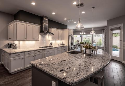 3789 E Chestnut Ln, Gilbert, AZ 85298 photo 3