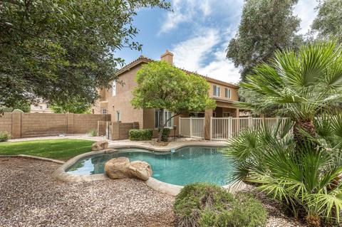 2696 E Arabian Dr, Gilbert, AZ 85296 photo 1