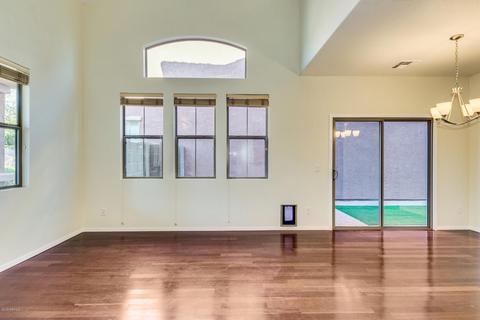 4366 E Sack Dr, Phoenix, AZ 85050 photo 2
