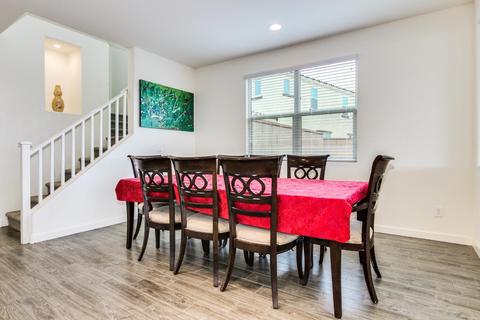 9941 E Theia Dr, Mesa, AZ 85212 photo 4