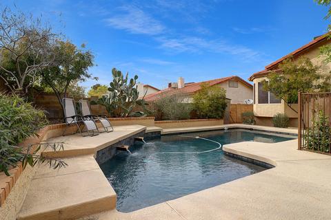 2127 E Winchcomb Dr, Phoenix, AZ 85022 photo 6