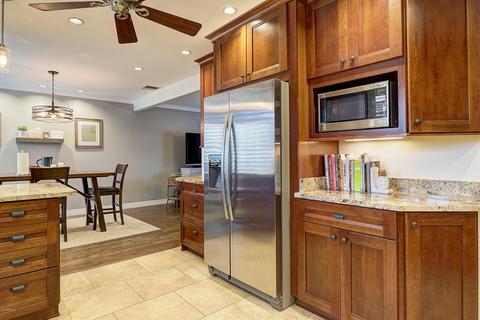 2127 E Winchcomb Dr, Phoenix, AZ 85022 photo 13