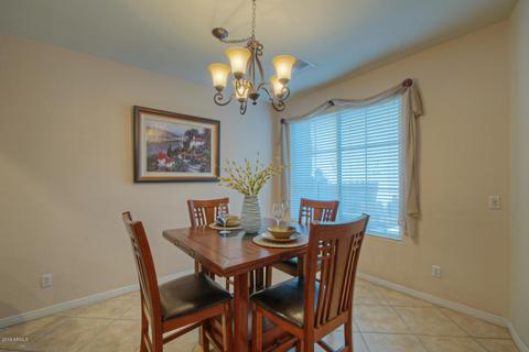 3909 E Melinda Dr, Phoenix, AZ 85050 photo 9