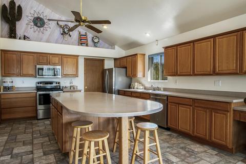 1005 W Remuda Dr, Phoenix, AZ 85085 photo 9