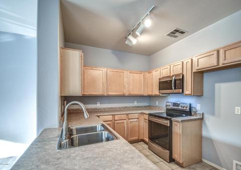 1558 S Roadrunner Dr, Gilbert, AZ 85296 photo 8