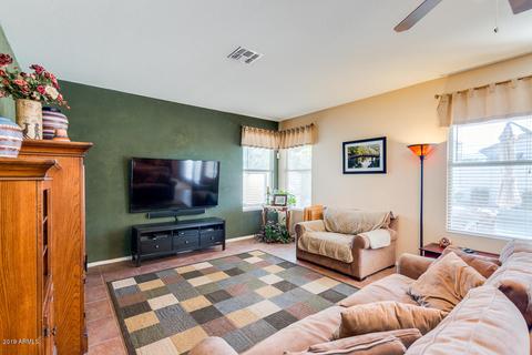 563 E Baylor Ln, Gilbert, AZ 85296 photo 13