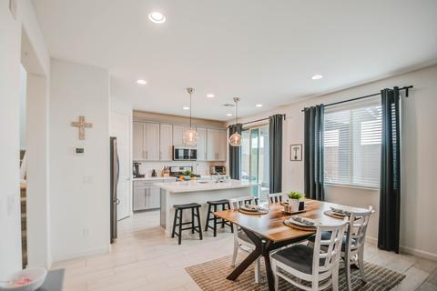 9903 E Kinetic Dr, Mesa, AZ 85212 photo 6