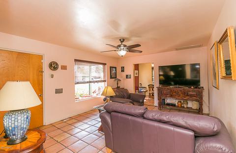 2924 E Pinchot Ave, Phoenix, AZ 85016 photo 6