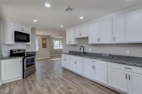3852 W Avalon Dr, Phoenix, AZ 85019 photo 18