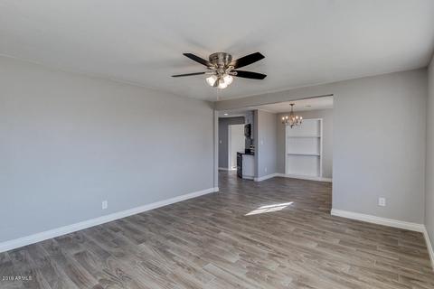 3852 W Avalon Dr, Phoenix, AZ 85019 photo 9