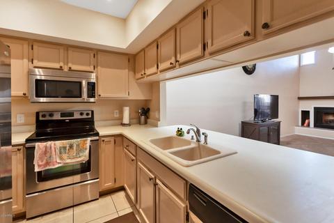 2708 E Shaw Butte Dr, Phoenix, AZ 85028 photo 7