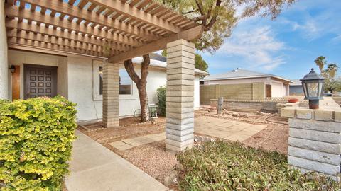 2120 E Diamond Ave, Mesa, AZ 85204 photo 4